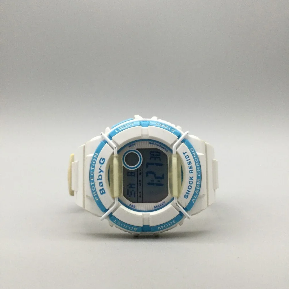 Casio Baby-G Watch Men 3212 BGD-120P 39mm White Blue Day Date New Battery